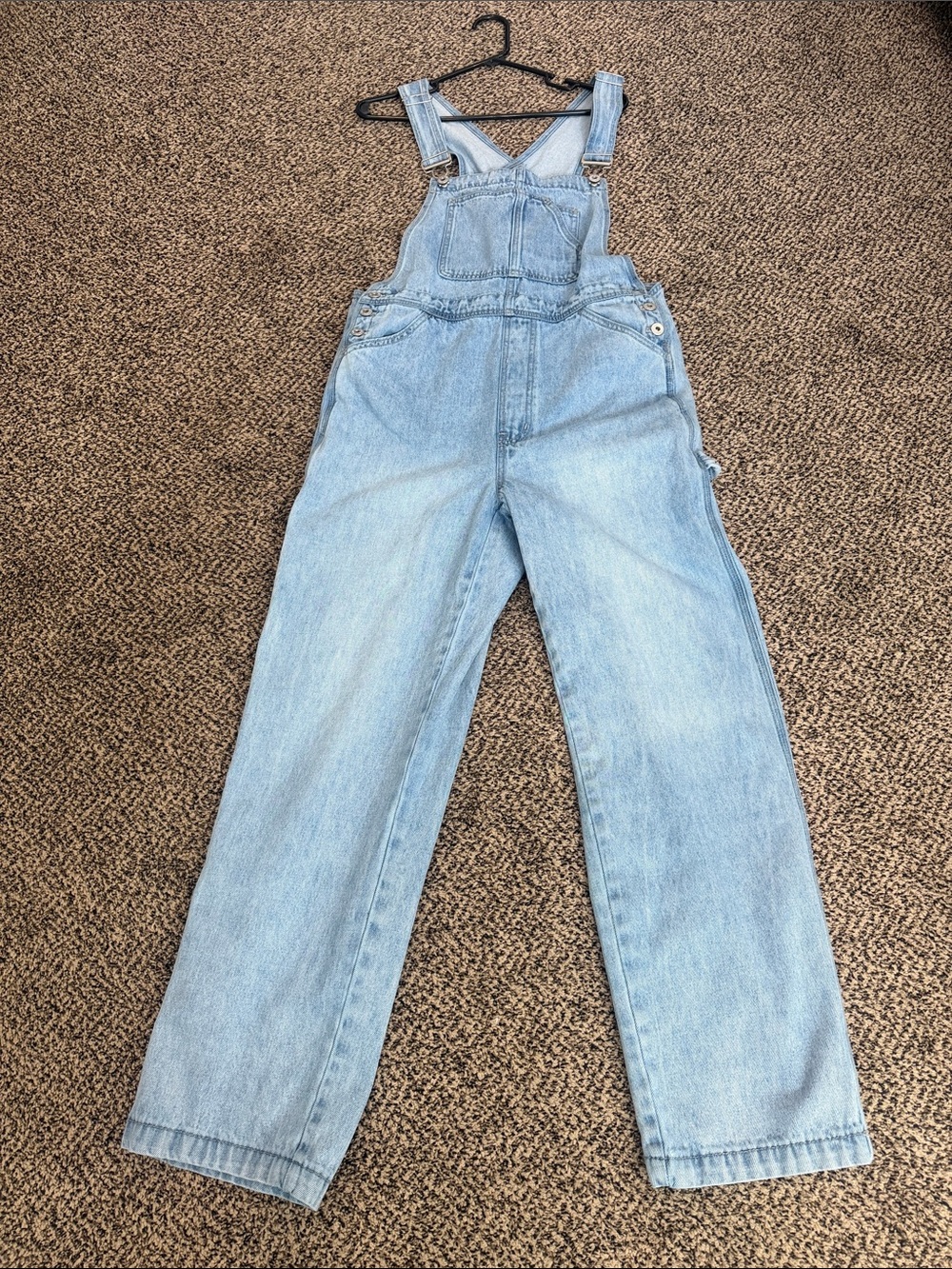 Light Blue Denim Women’s Overalls with Relaxed Fit